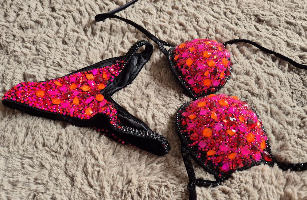 Costum Bikini fitness nou, marimea S