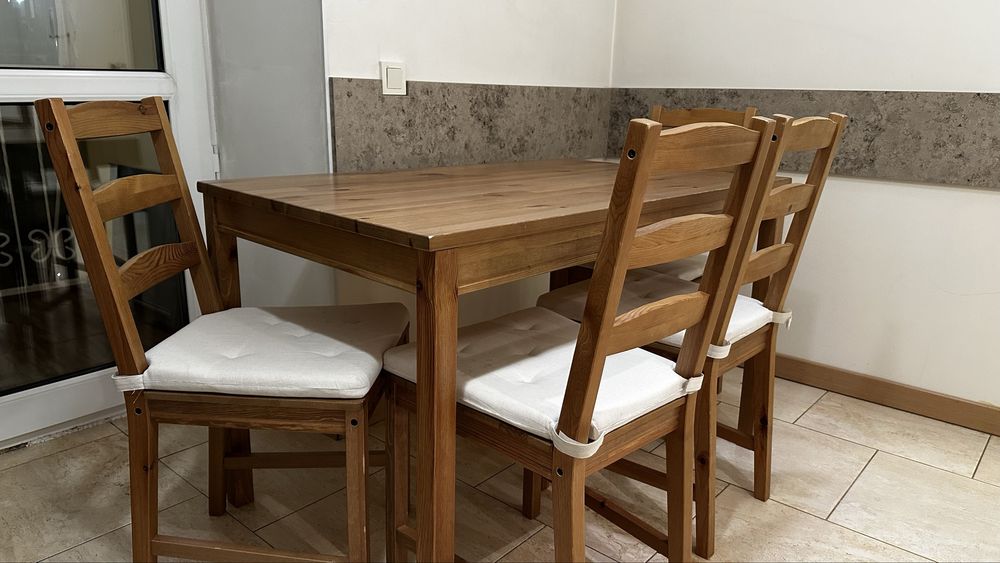 Продам стол и стулья ИКЕА