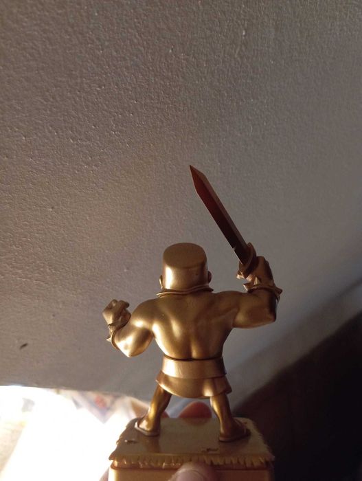 Официална фигурка Barbarian – Supercell – Колекционерска