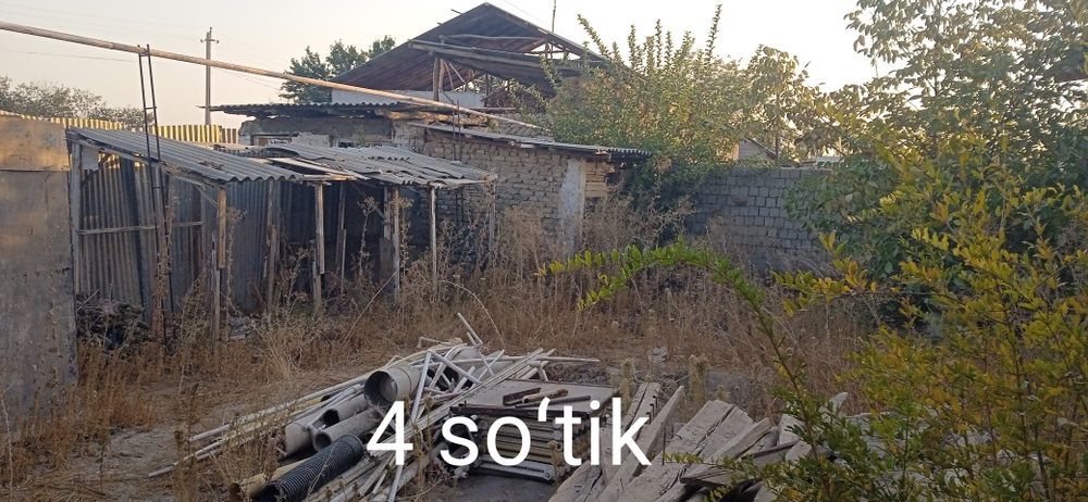 4 soʻtik yer sotiladi