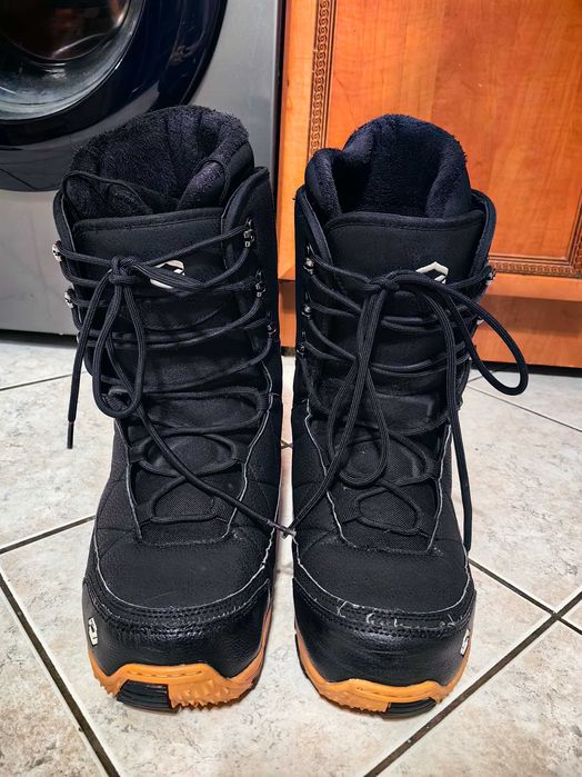 Сноуборд обувки номер 45