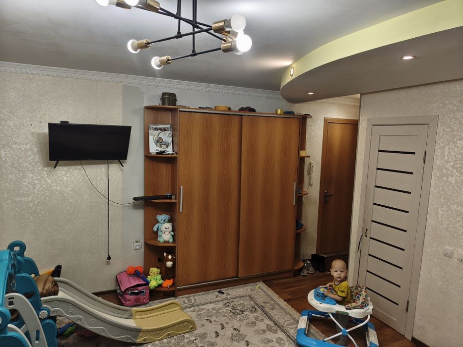 Продается 3 ком квартира