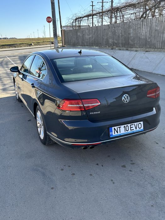 VOLKSWAGEN Golf 2018 — imagine 3