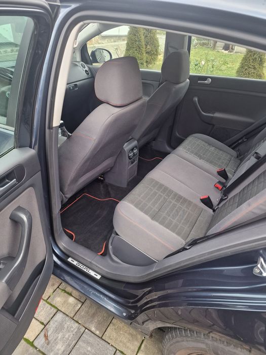 Vând Golf 5 plus goal 2006