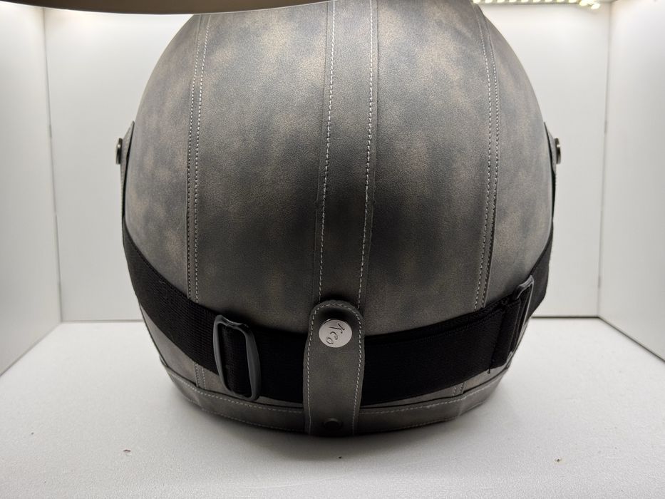 каска XL с очила и маска за мотор или тротинетка