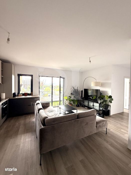 Apartament cu 3 camere | zona Tineretului Floresti