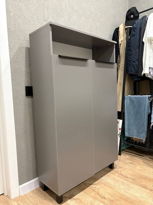 Шкаф в хорошим состояний