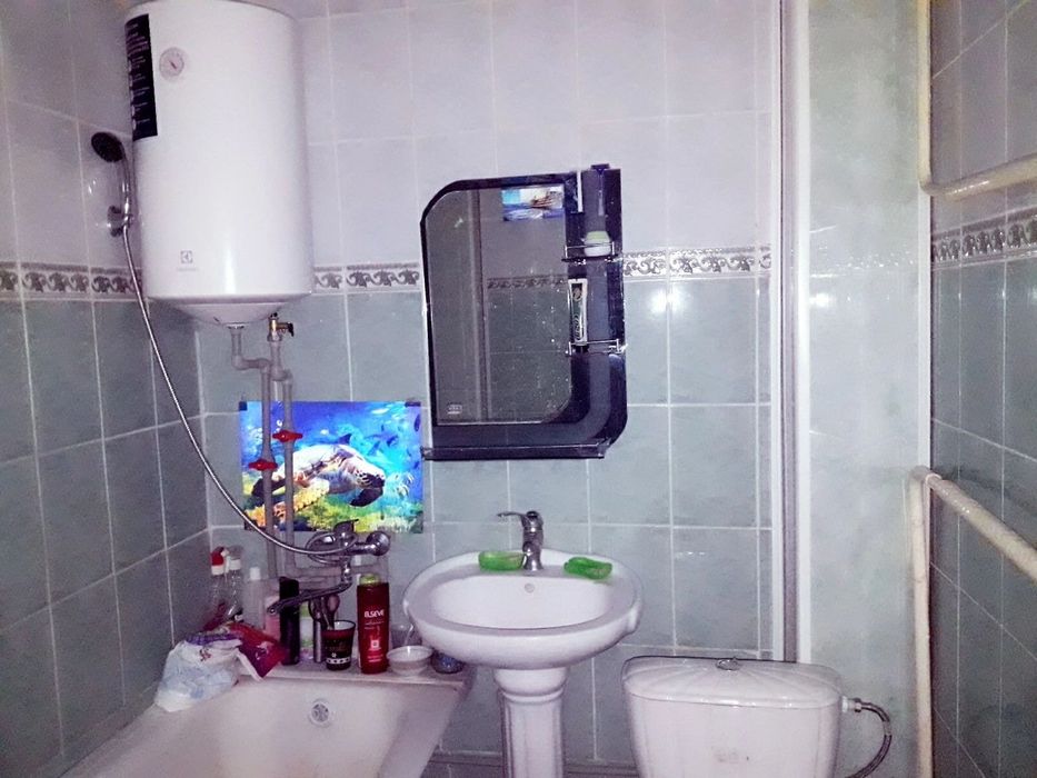 Продаётся 2-комнатная квартира.