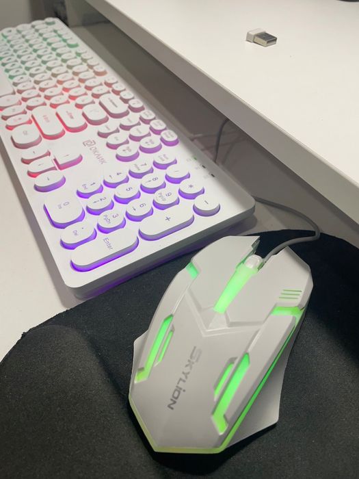 Мишка за компютър нова gaming подарък компютър игра офис лаптоп