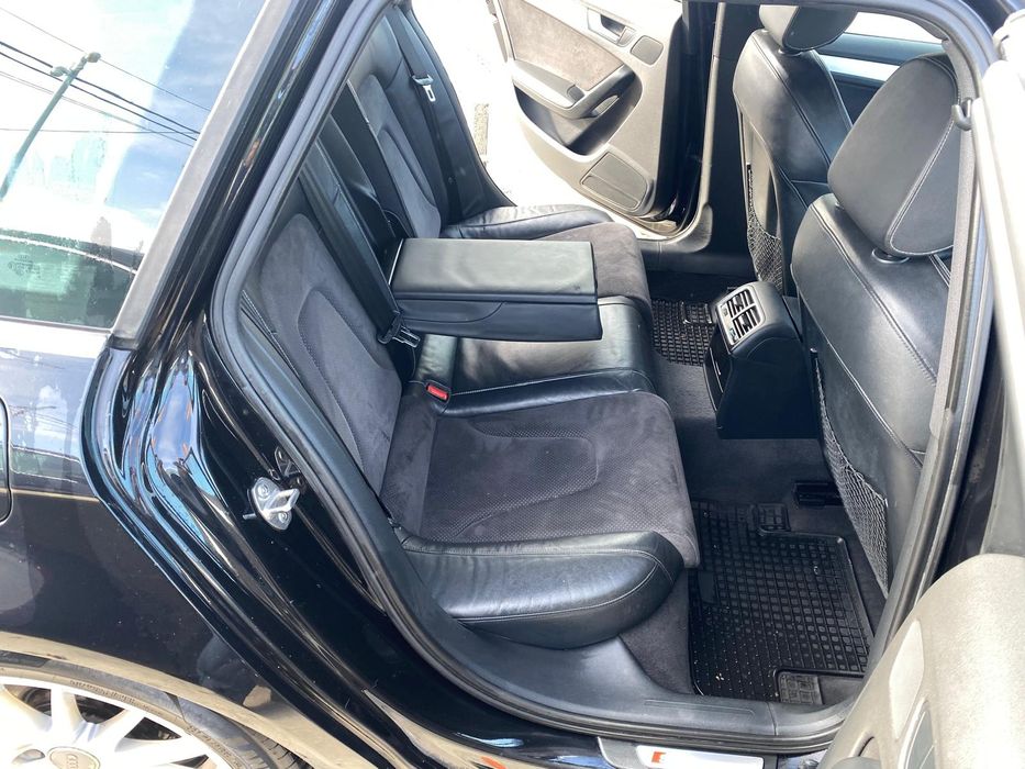 Audi A4 Break S line