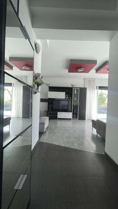 Inchiriez apartament|penthouse pentru UNTOLD
