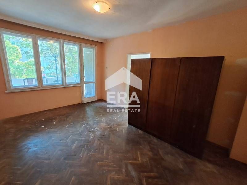 Дава се под наем Двустаен апартамент в Варна, Лятно кино Тракия - 47 кв.м за 332 € - Снимка #10