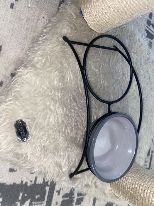 Миска с подставкой от Trixie