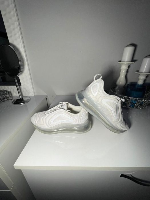 Adidasi  Nike marimea  37