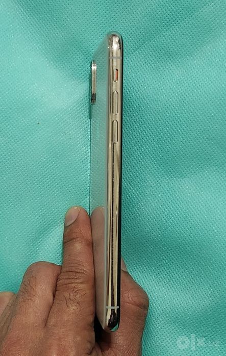 Продаётся iPhone X, 256 Gb, White