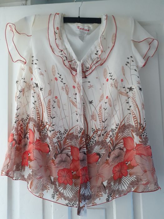 Елегантна блузка Karina