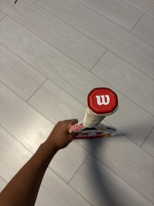 Тенис ракета Wilson Six One +