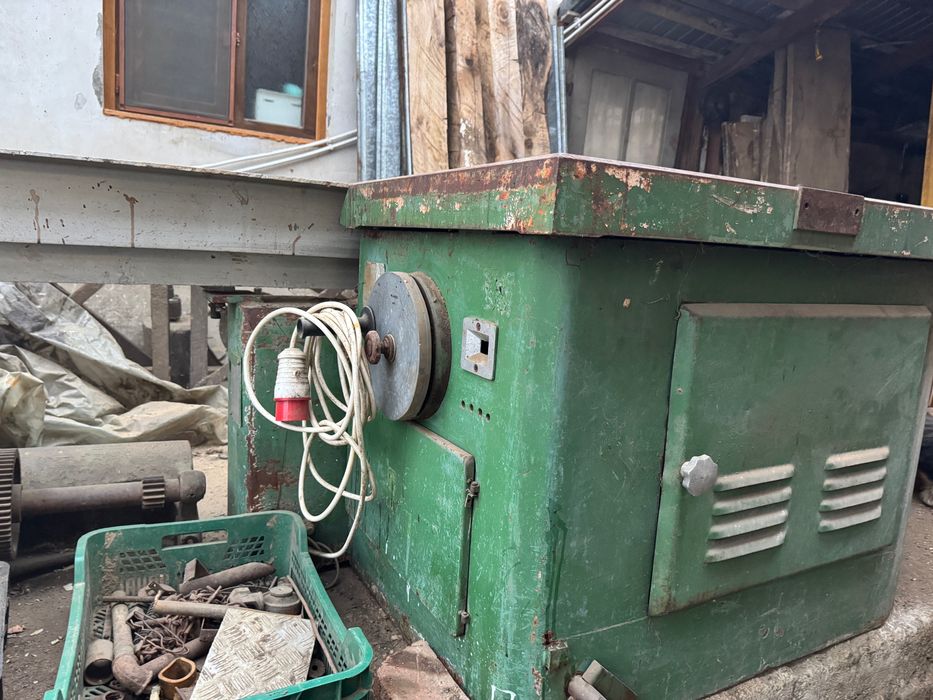 Circular cu masa mobila