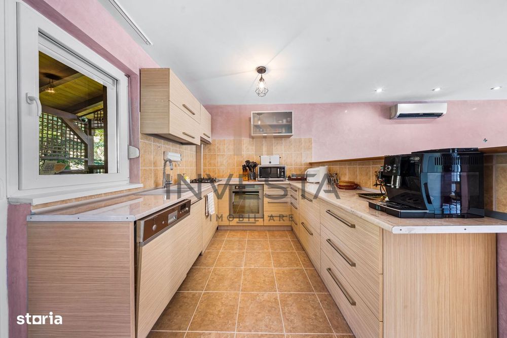 Casa 5 camere 119 mp utili, garaj si curte, strada privata, Campului