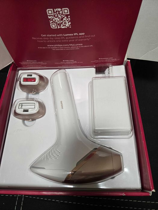Фотоепилатор IPL Philips Lumea Seria 9000 BRI955/00,