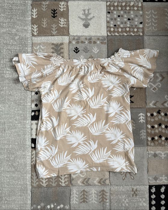 Top de vara cu umeri goi bluza eleganta bej floral