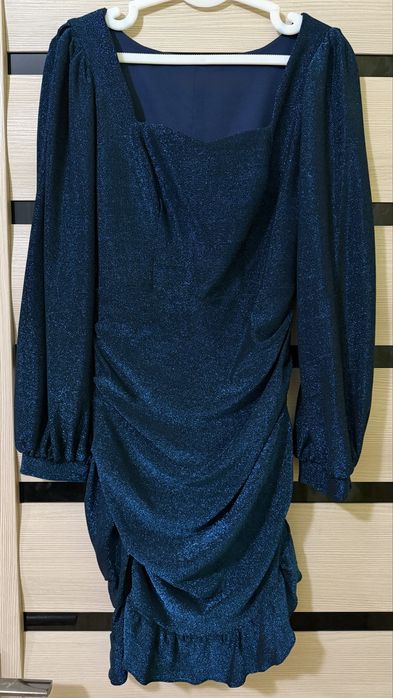 Нарядное платье