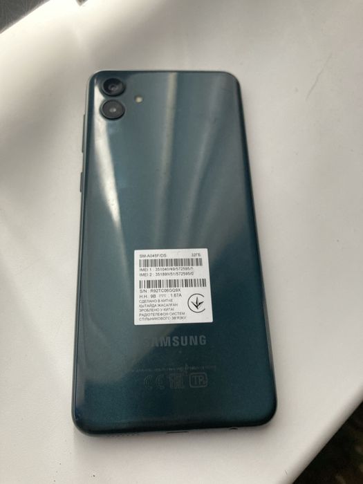 Самсунг А 04 обмен есть