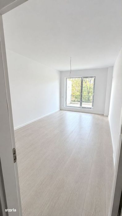 3 camere, Pallady, metrou, curte proprie, 2 bai, 208mp