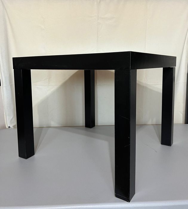 Мини-журнальный столик