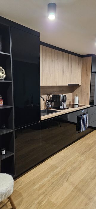 Mobilă la comandă DTS