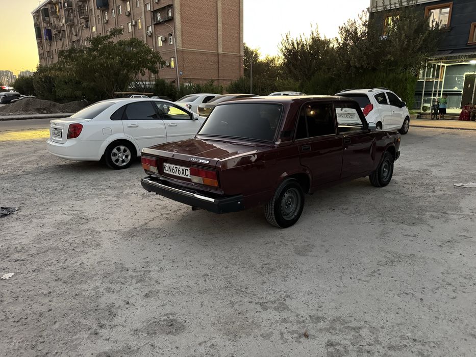 Vaz 2107 injektor 2011 yil sotiladi bolib tolawga