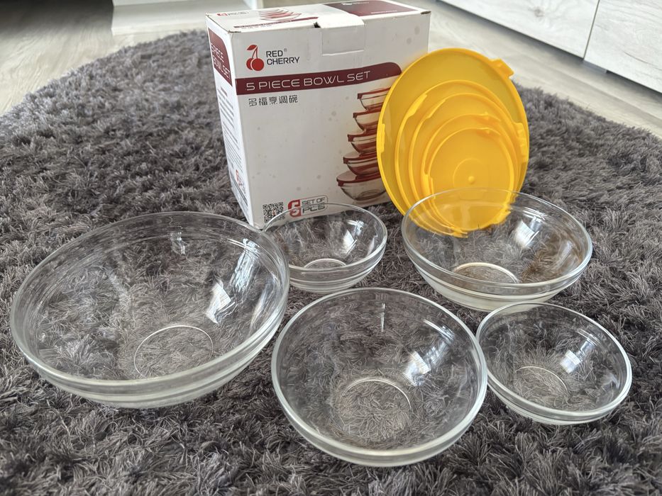 Set 5 boluri din sticlă cu capace de plastic galbene (Red Cherry)