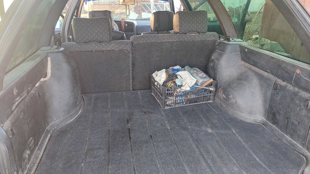 Продаю Volkswagen B4, 1994  года