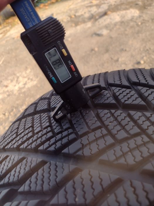 Перфектни 2бр.255/50/18 Bridgestone dot3521