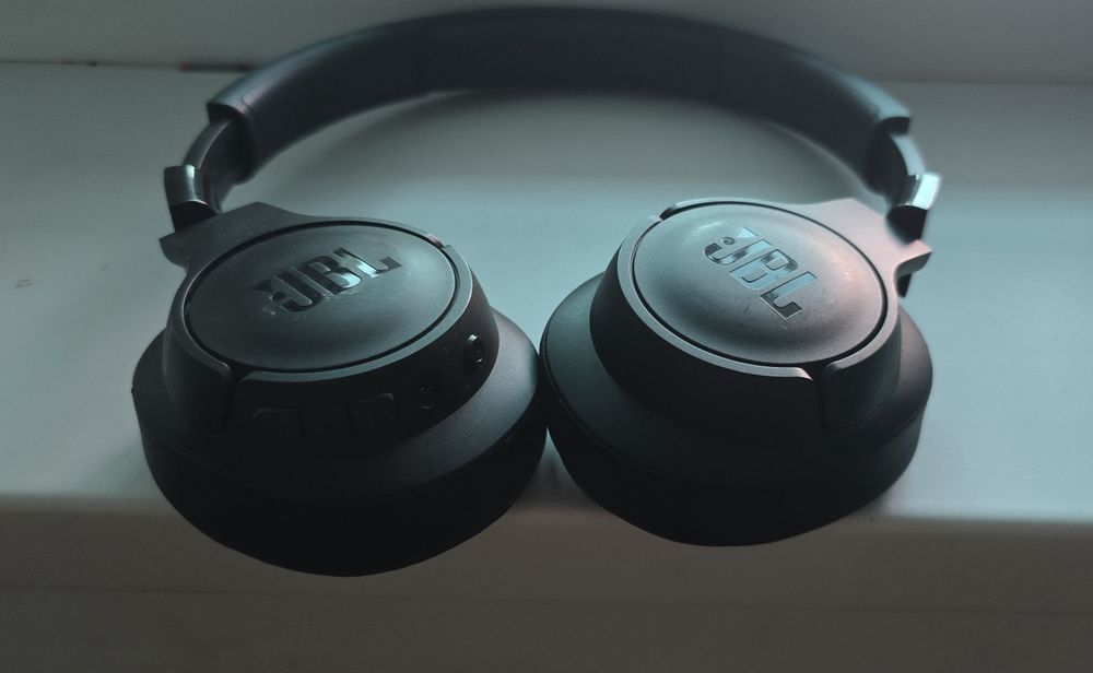 Jbl 720 bt в идеальном состоянии