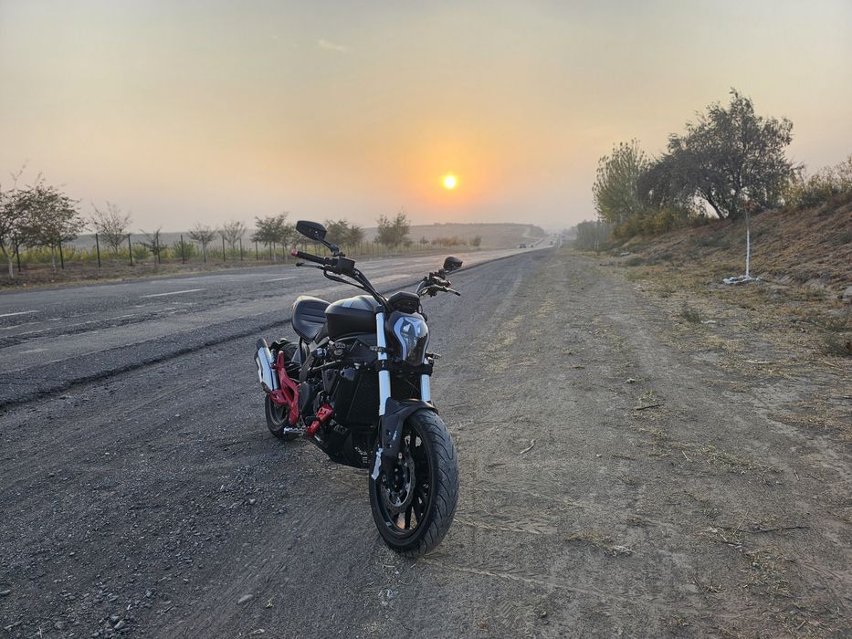 Benelli 502c мотоцикл