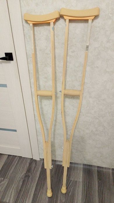 Продам  костыли.