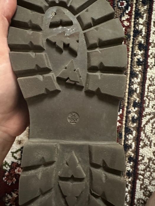 Ботинки на девочку