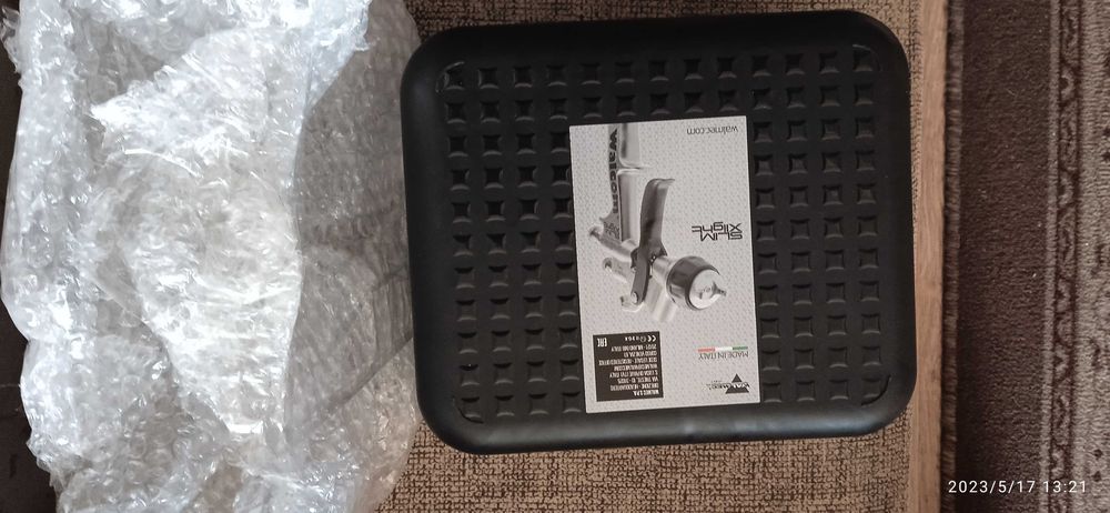 Продам  краскопульт SLIM XLIGHT SR 1.3