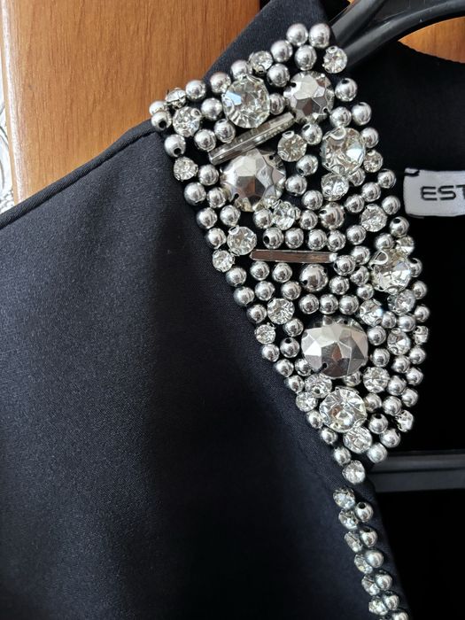 Продаю платье 10.000 тенге