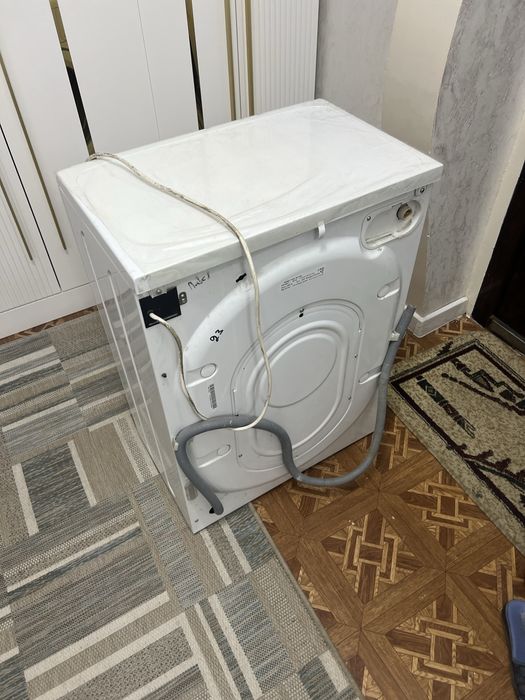 Стиральная машина Indesit