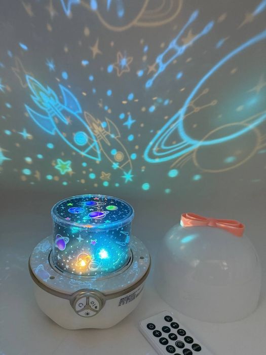 Ночник проектор звездного небо беспроводной с колонкой Bluetooth