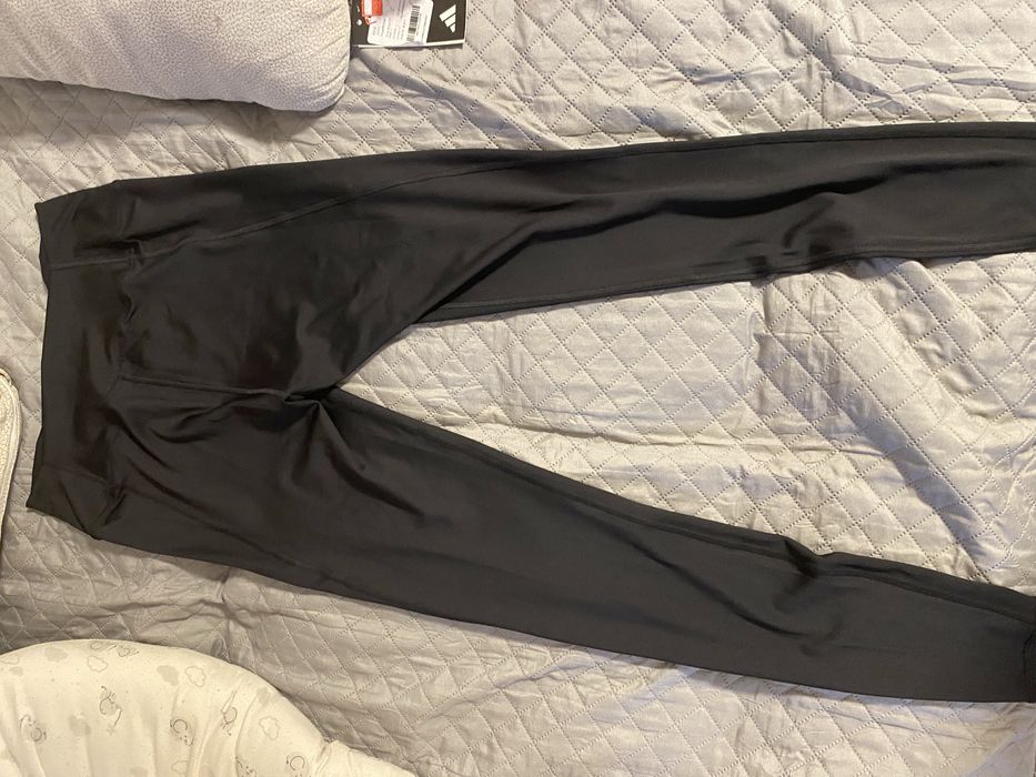 Нов клин Adidas Fitness Workout