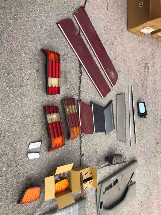 Оригинални части за Mercedes W126 – табло, седалки и др.