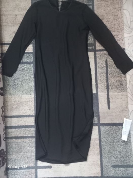 Продам атласное платье