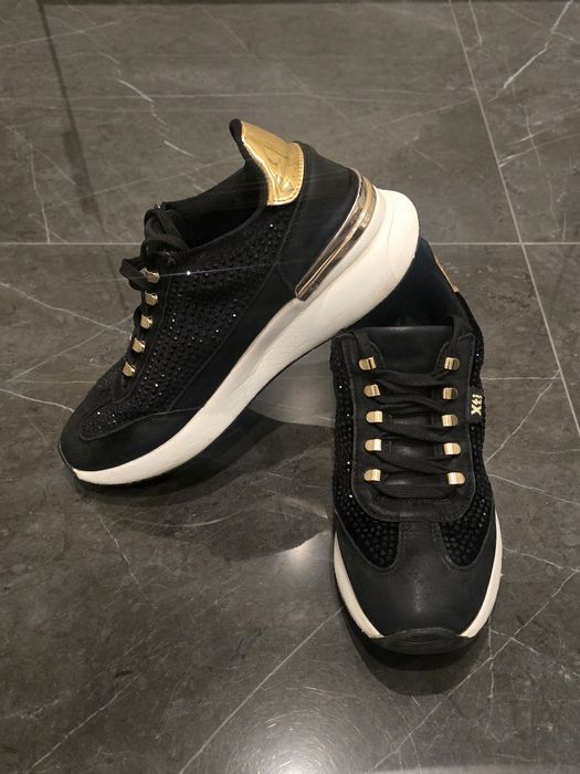 Дамски Маратонки