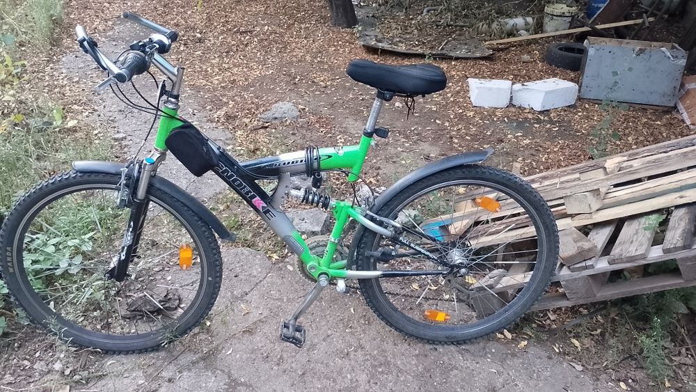 Vând urgent bicicletă