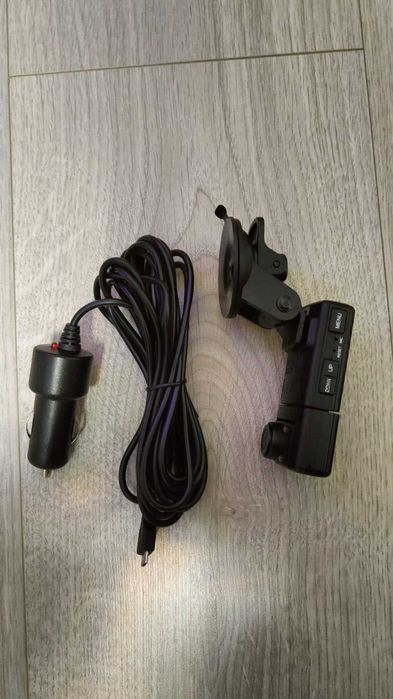 Camera auto DVR Prestigio RoadRunner 540 FullHD cu card de 16GB