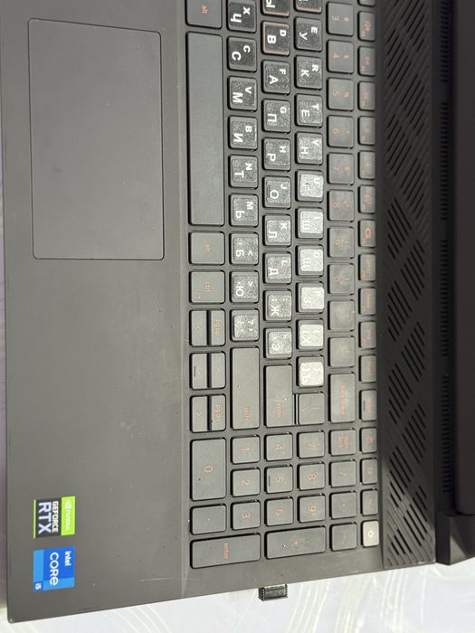 Срочно продам ноутбук Dell G15.