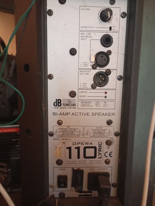 Vând boxa db mai multe detalii in pv